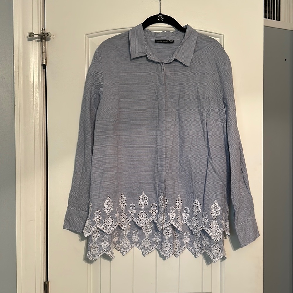 Amanda Green women’s long sleeved blouse